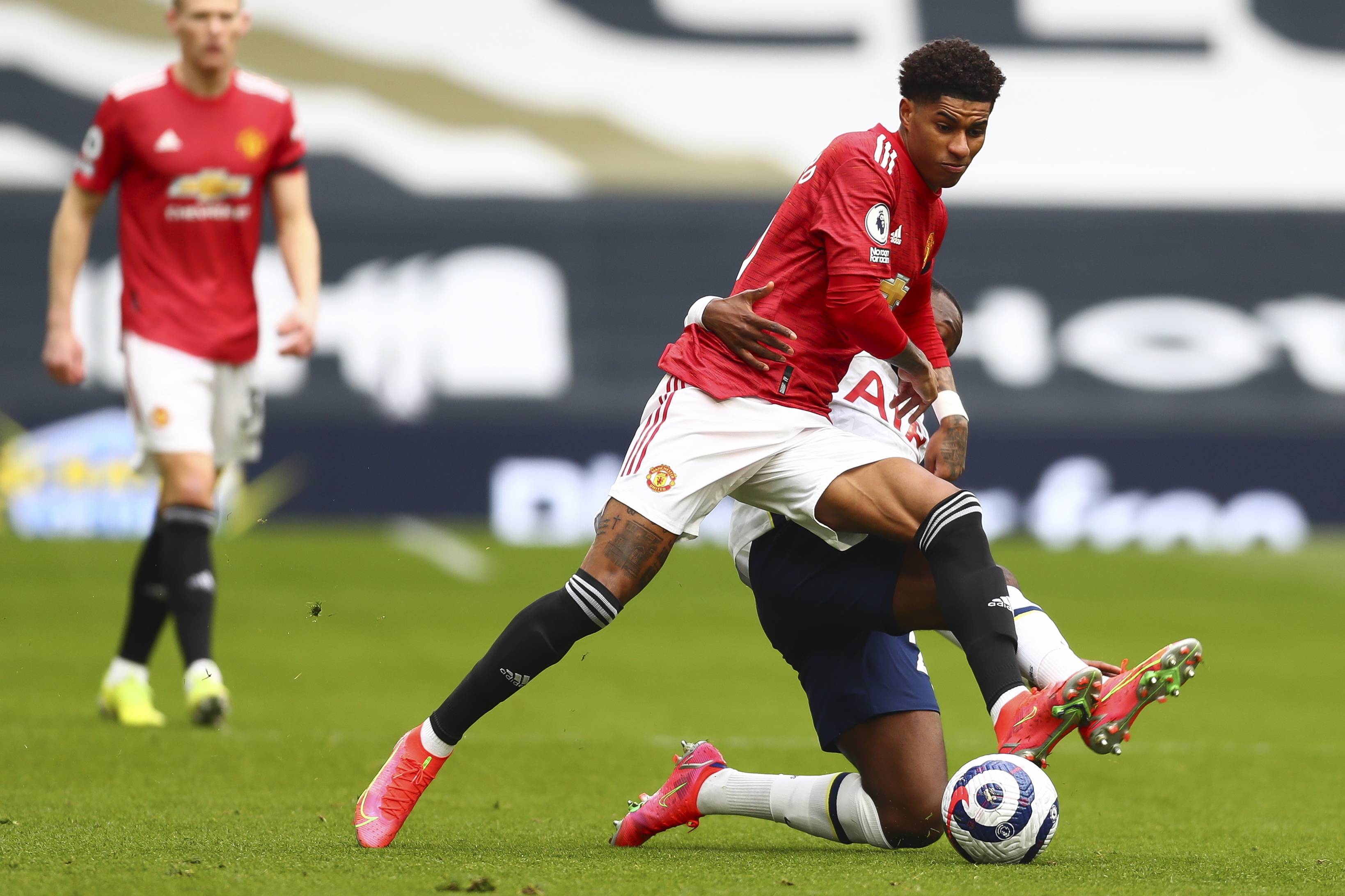 但没有对姆 但没有对姆