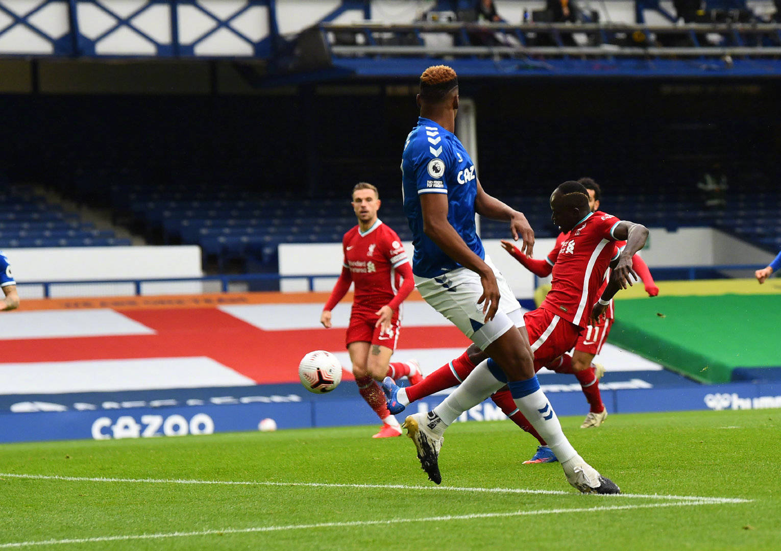 季中为球队 季中为球队